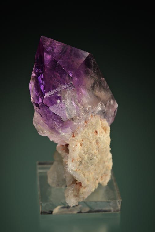 QUARTZ var. Amethyst